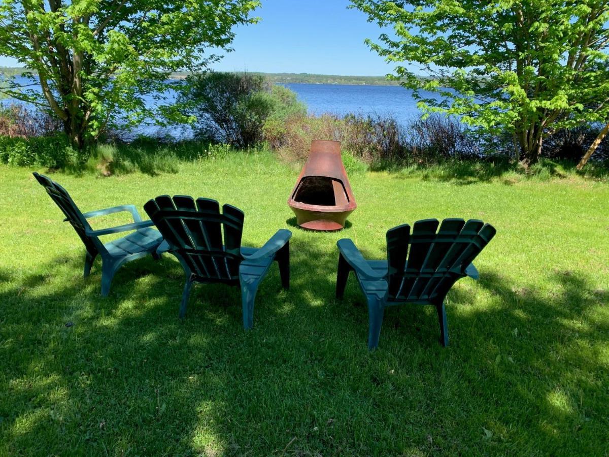 La Grange Sur Le Lac App A Et B Saint Romain Екстер'єр фото